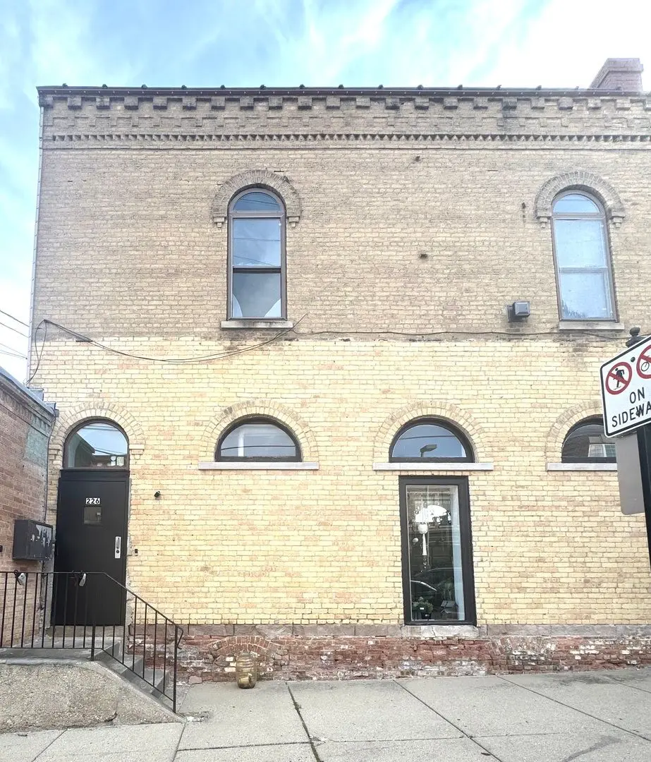 226 N Benton Street