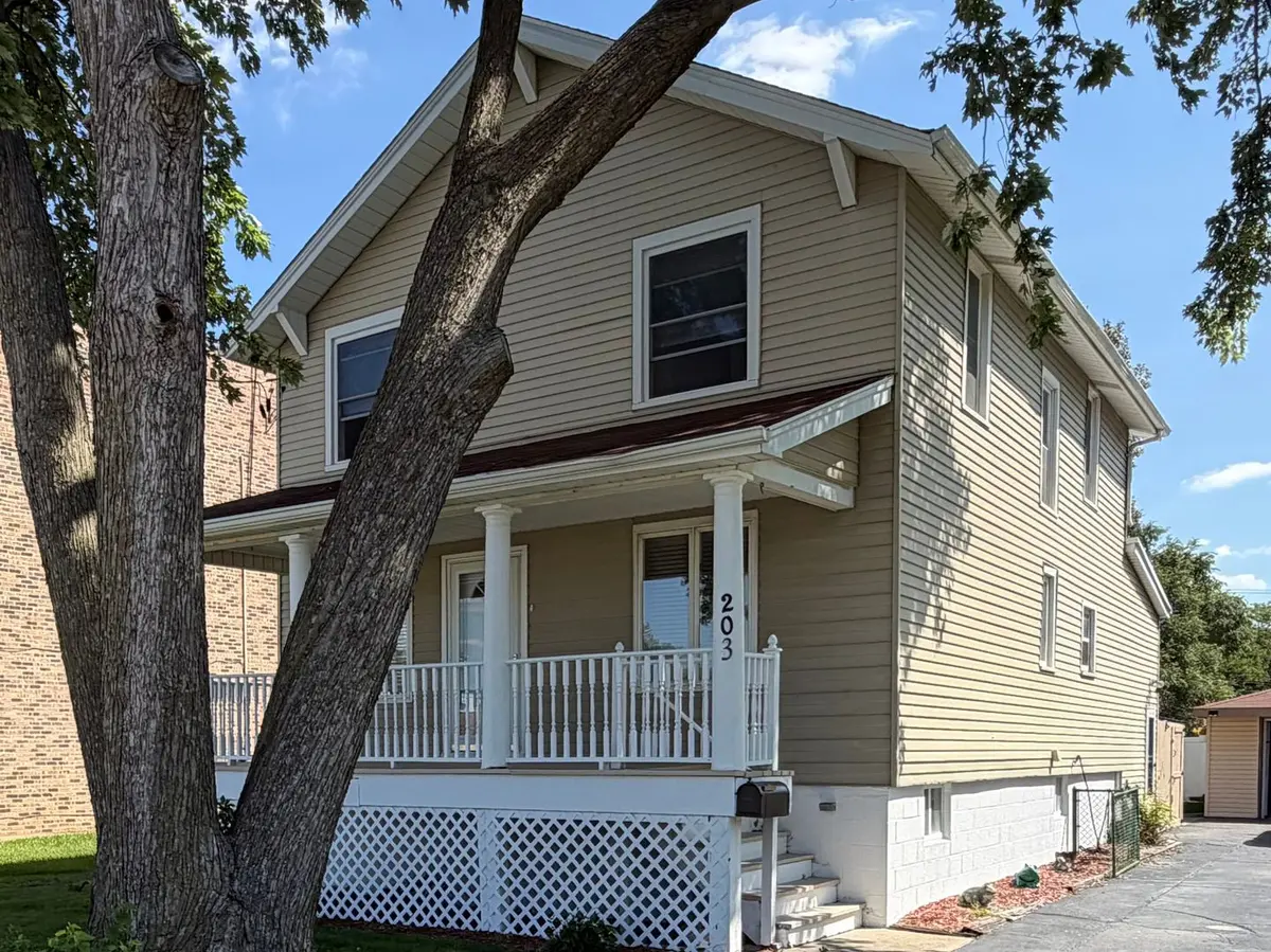 203 N Wolcott Street