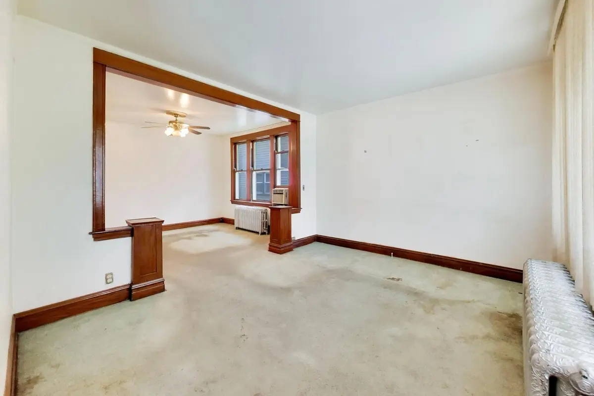 4950 W Fletcher Street