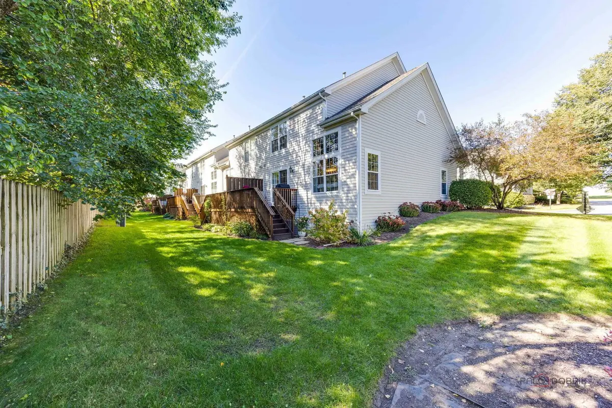 1201 W Danbury Drive