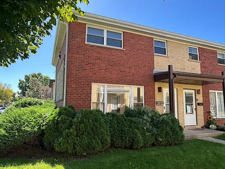 218 Linn Court