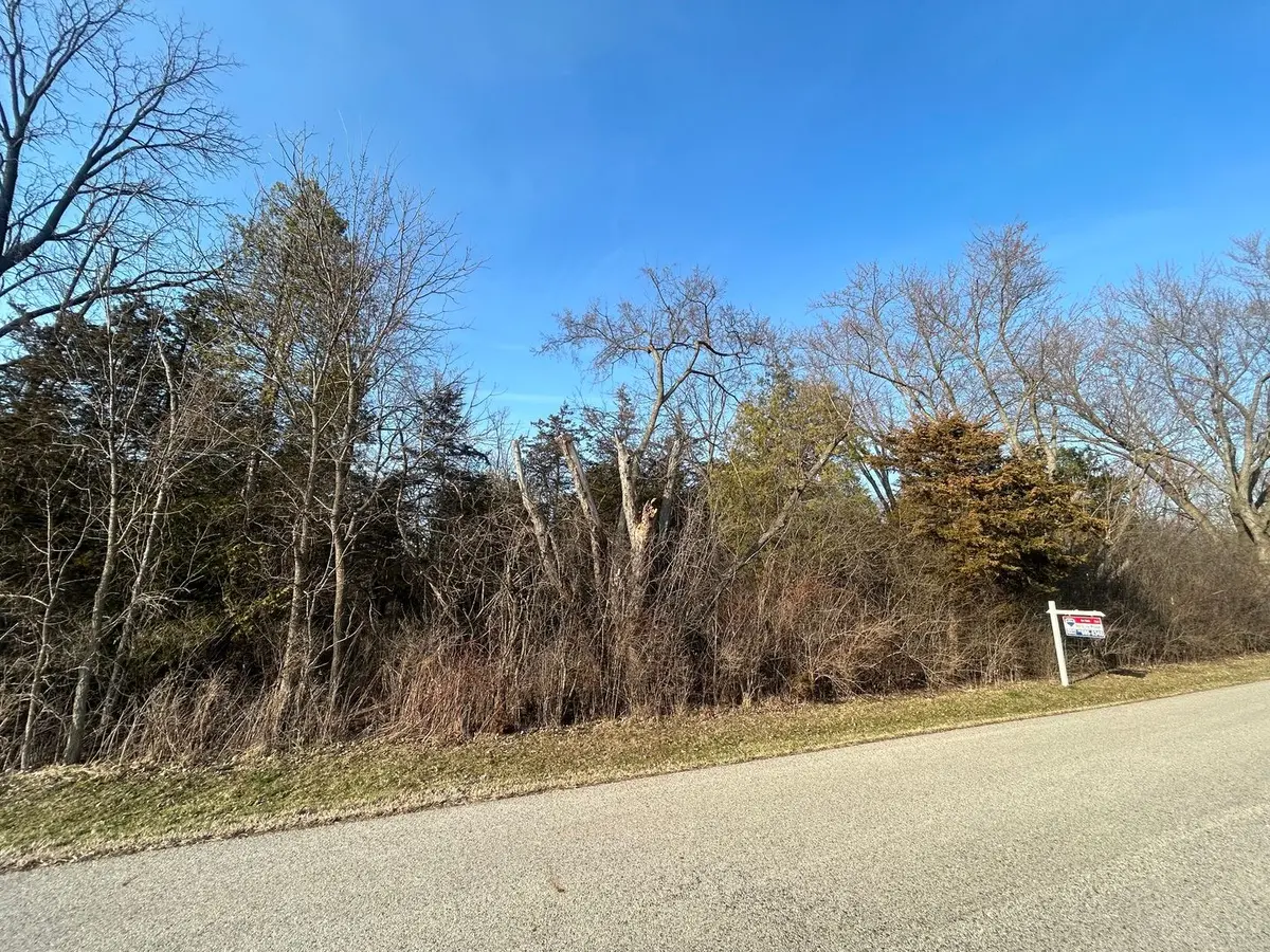 Lot 16 Harding Avenue