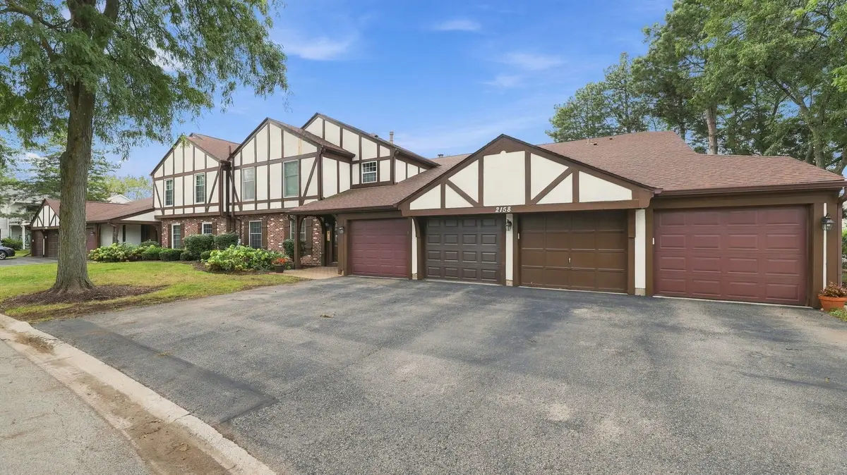 2158 Lancaster Circle
