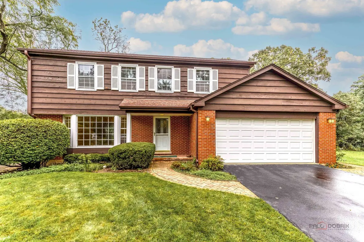 1495 NORTHWOODS Circle