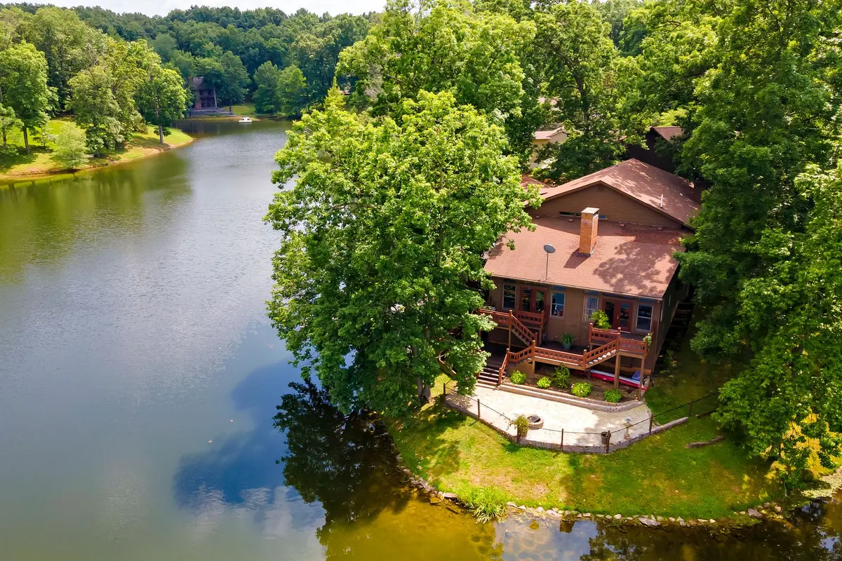 396 Lake Indian Hills Circle
