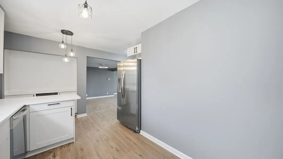 109 N Lennox Street