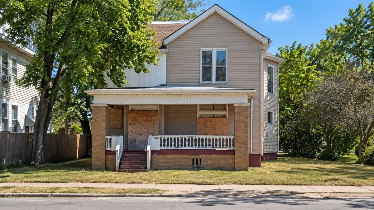 1216 N North Street