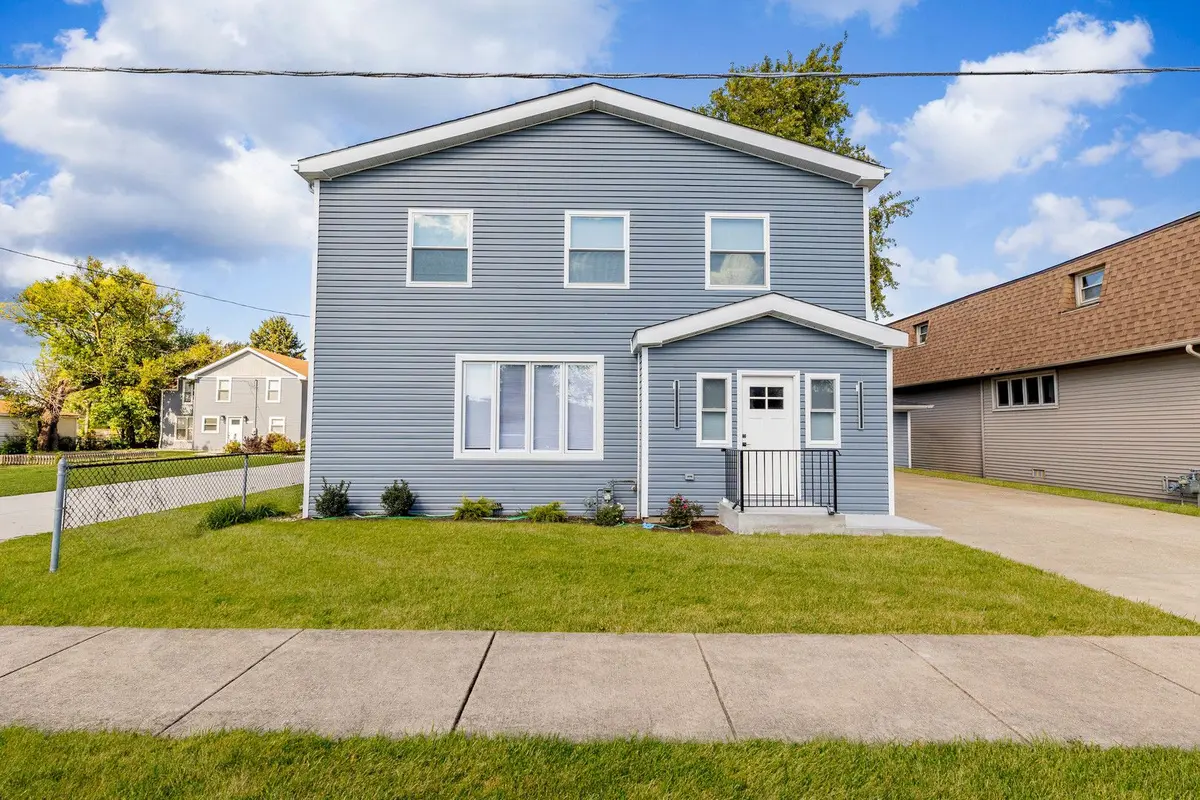 5708 W 84th Place