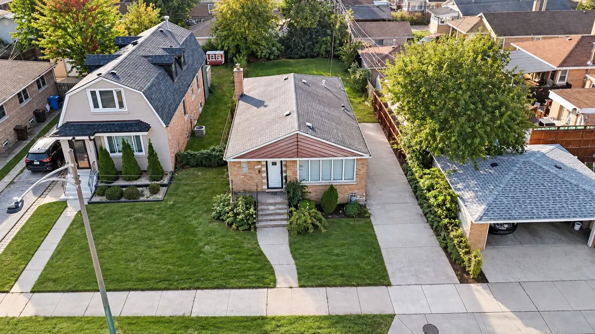 11414 S Kedzie Avenue