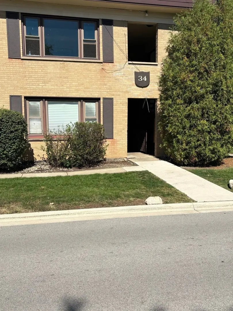 34 King Arthur Court