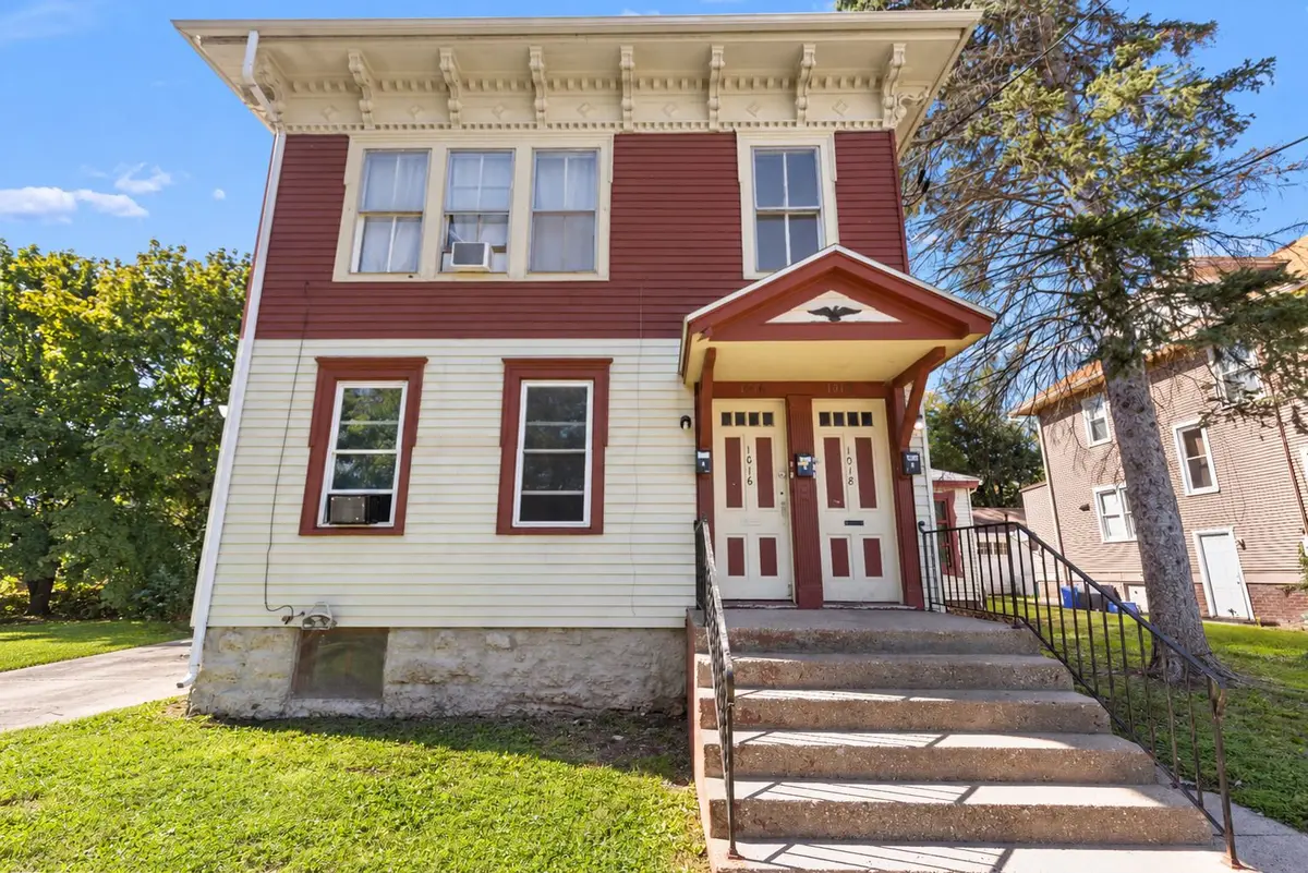 1016 Haskell Avenue