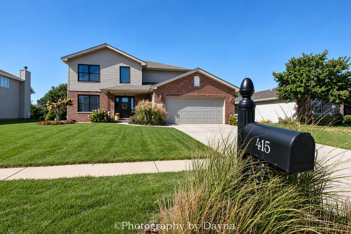 415 E Bethel Drive