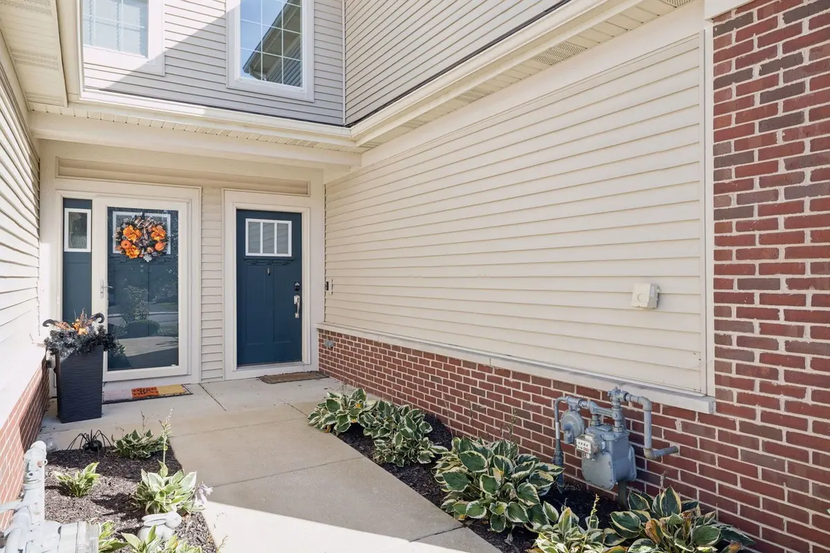 15141 W Quincy Circle