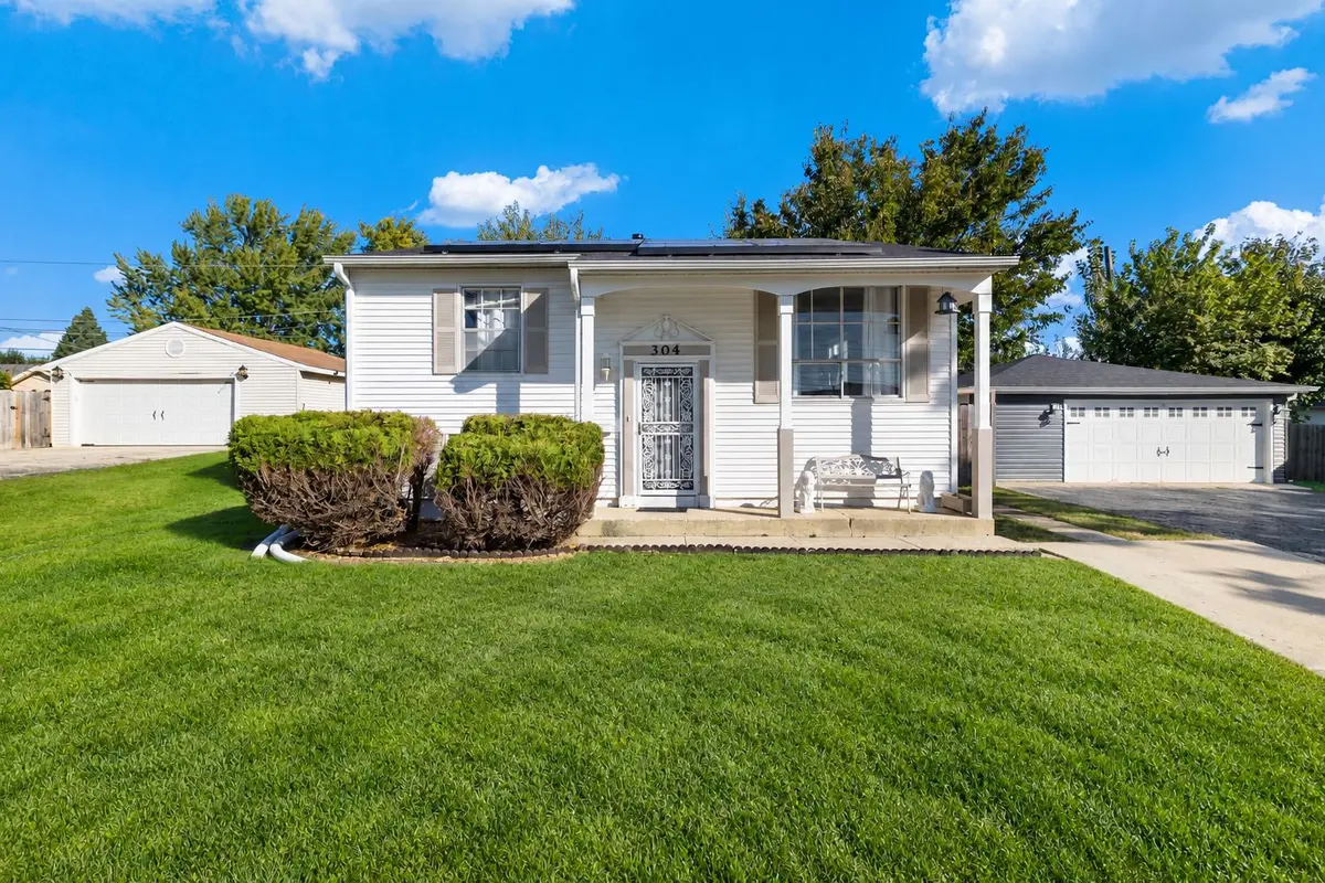 304 Hamrick Avenue