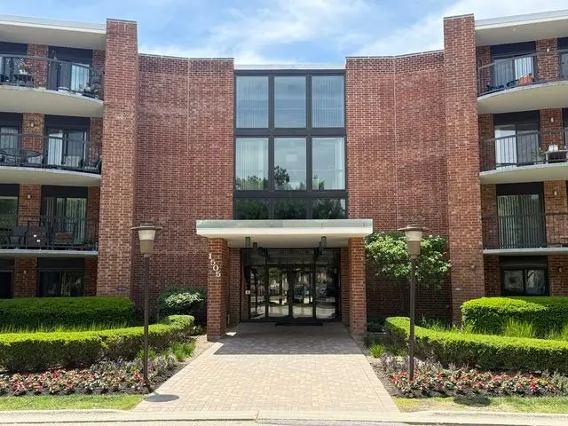 1405 E Central Road