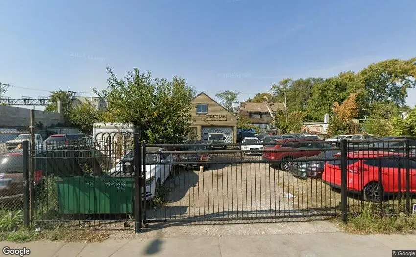 412 N Cicero Avenue