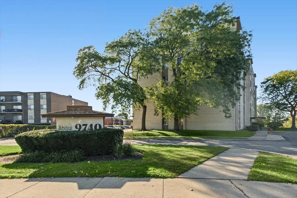 9740 S Pulaski Road