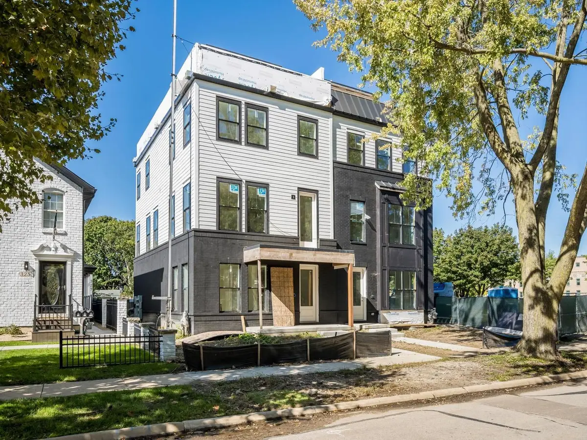 333 N Loomis Street
