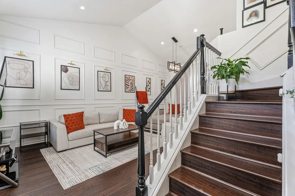 568 Cambridge Drive