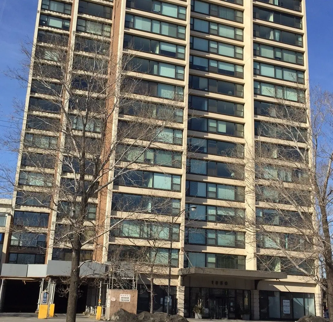 1850 N Clark Street