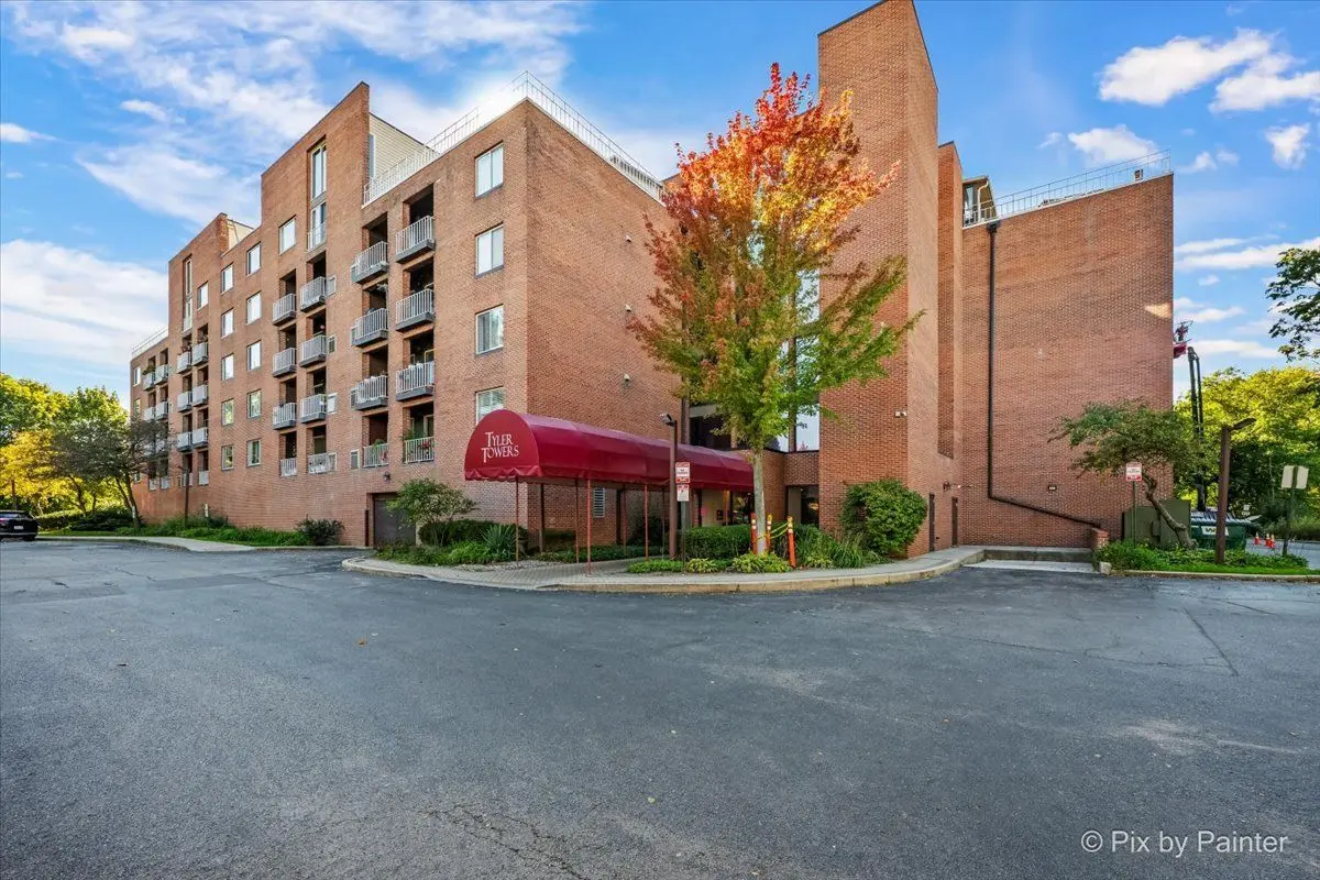 1450 Plymouth Lane