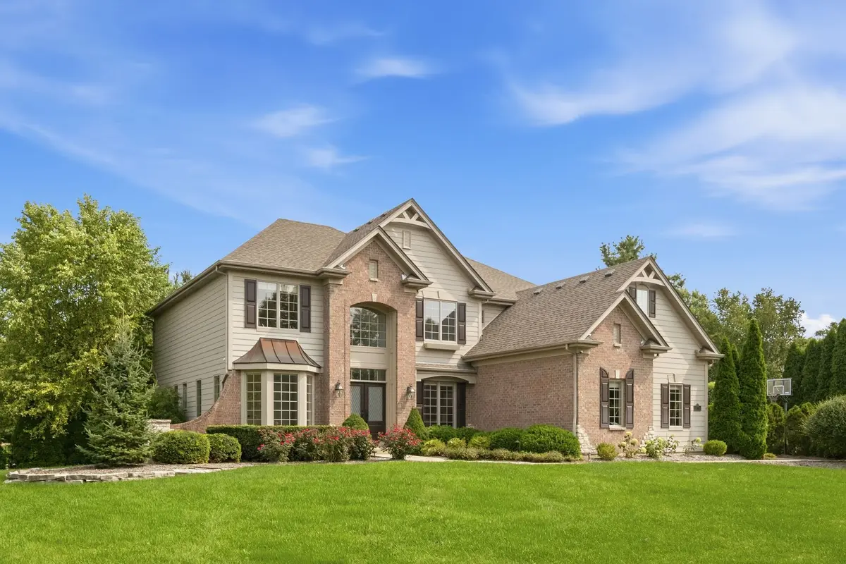 3818 Grand View Court