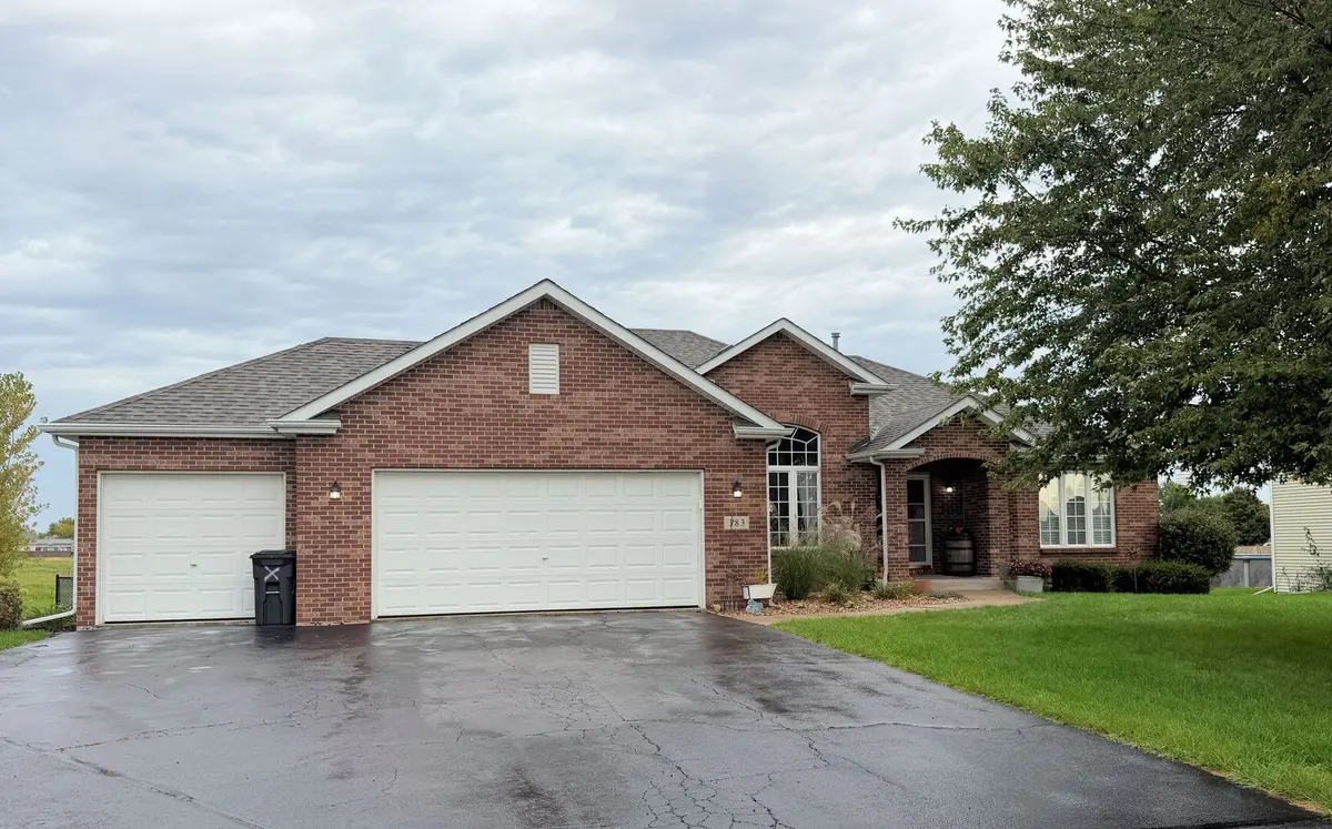 383 Red Fox Drive