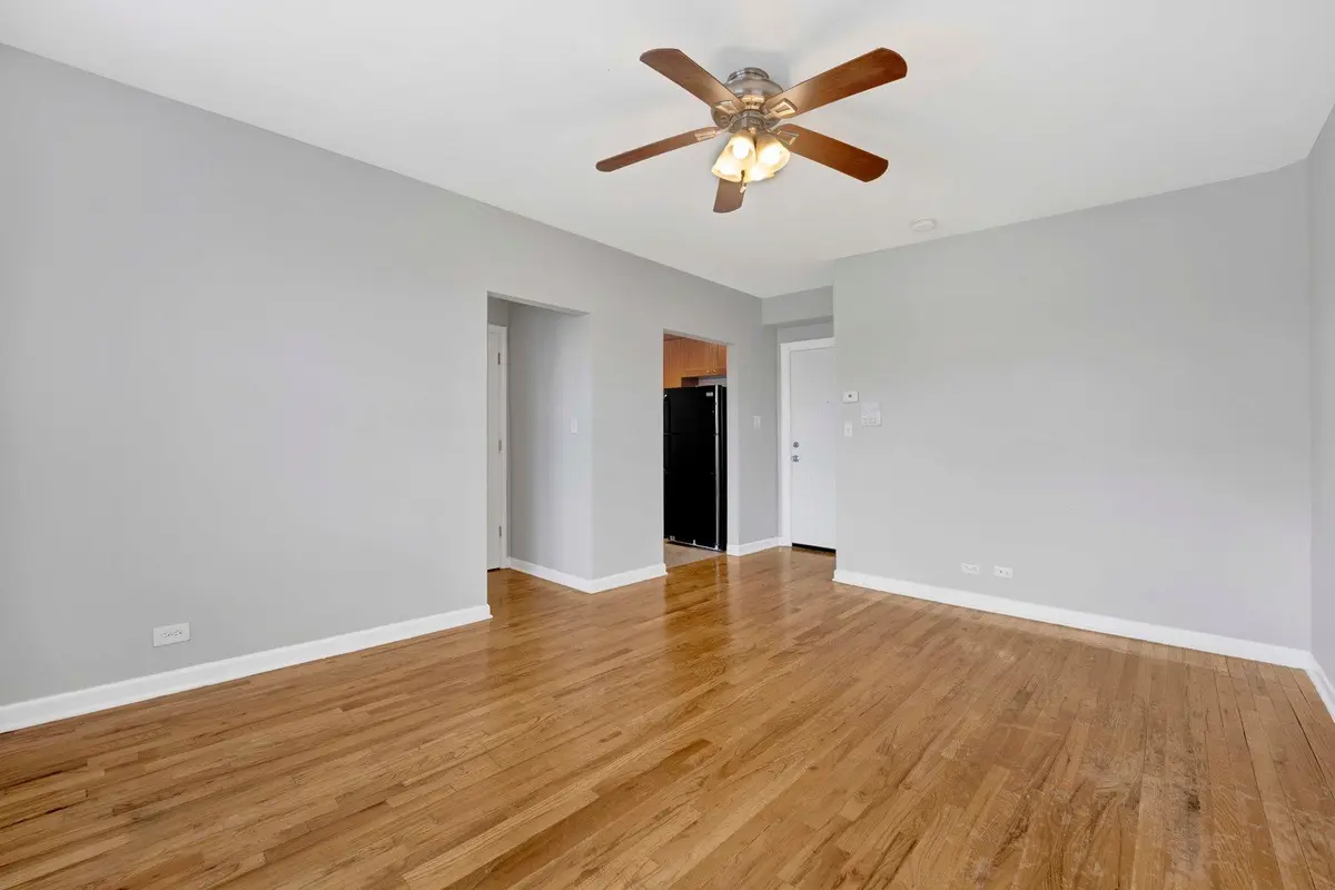 414 W Walnut Street