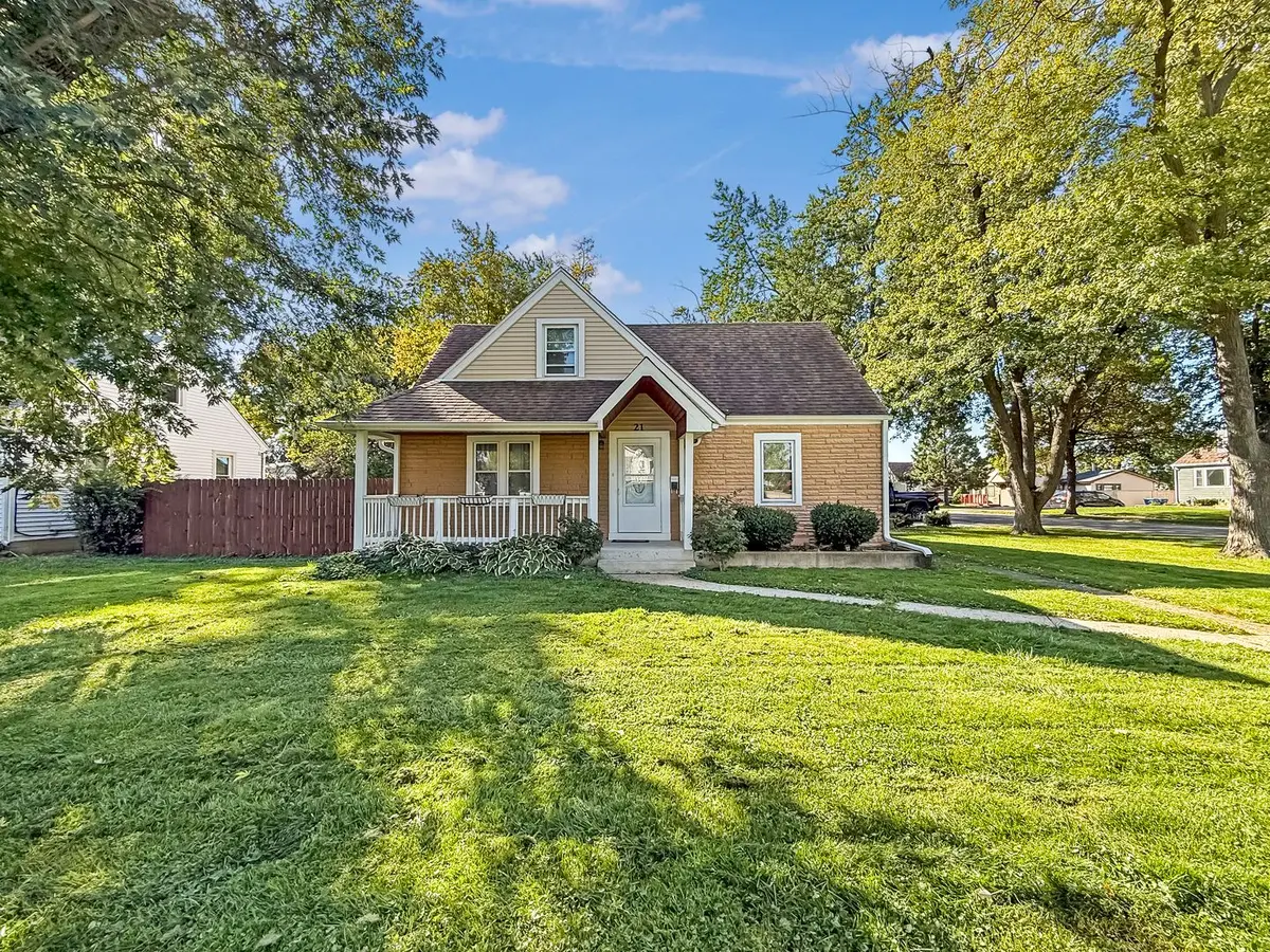 21 E Lyndale Avenue