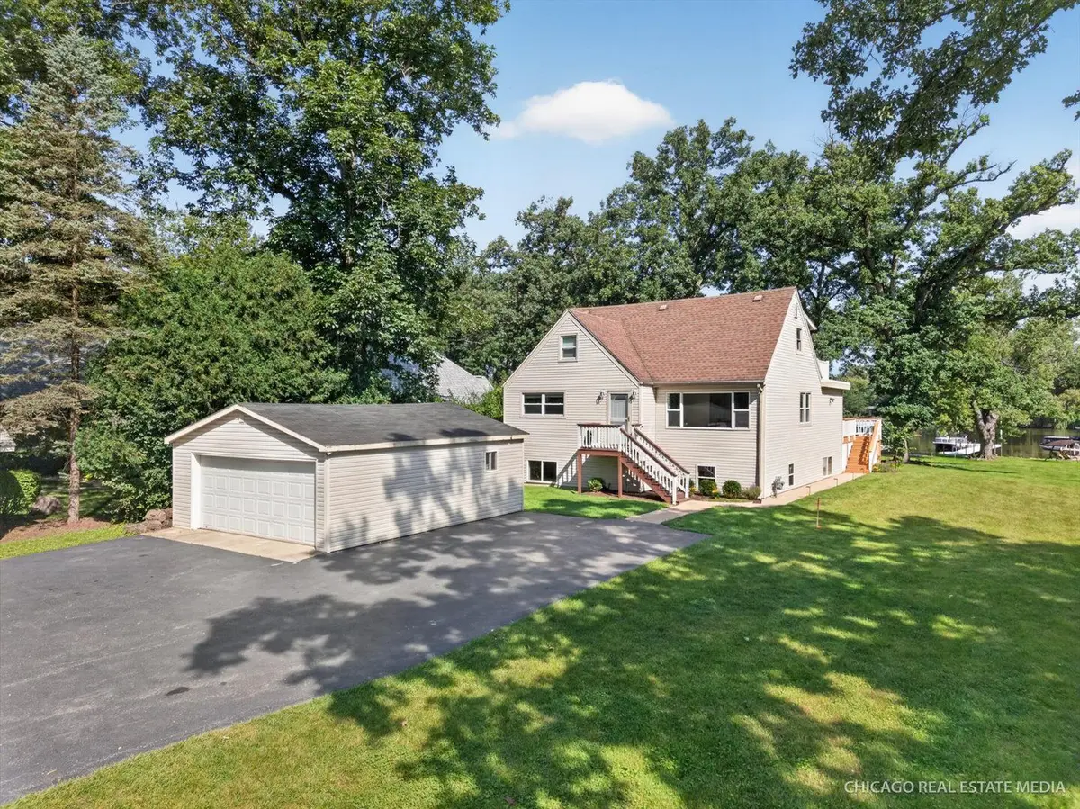 220 Hickory Nut Grove Lane