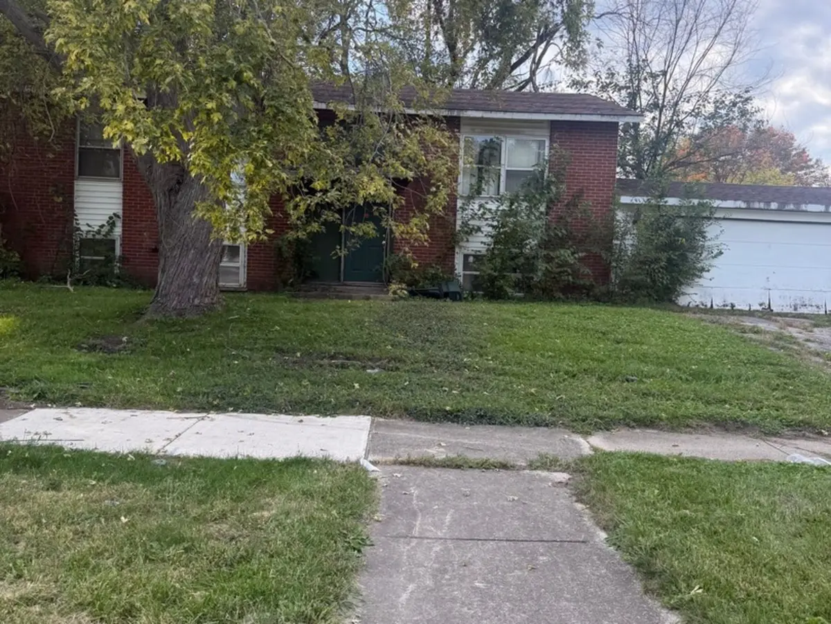 962 Central Avenue