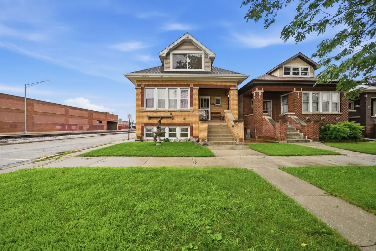 1601 S 51st Court