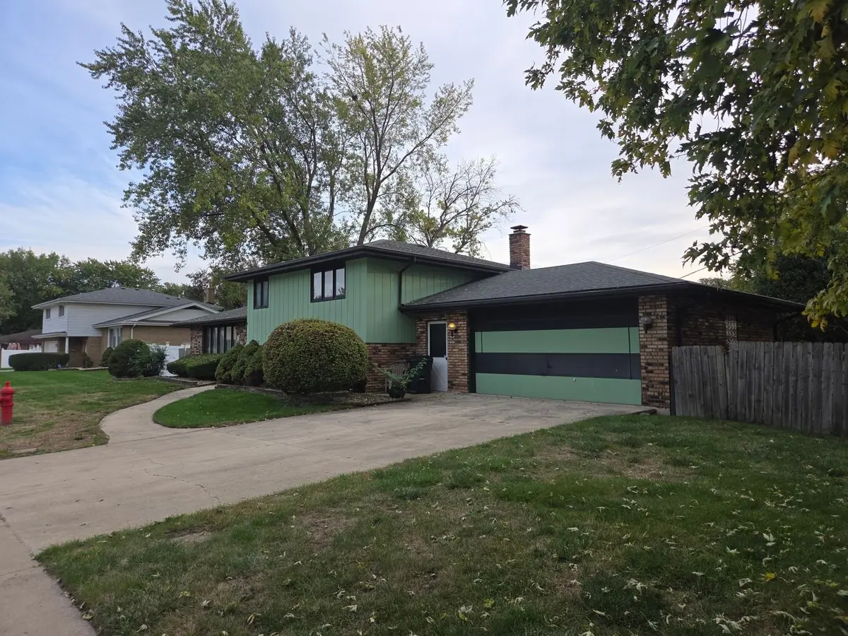 15122 Waterman Drive