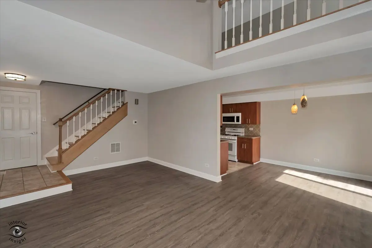 9327 Bradford Lane