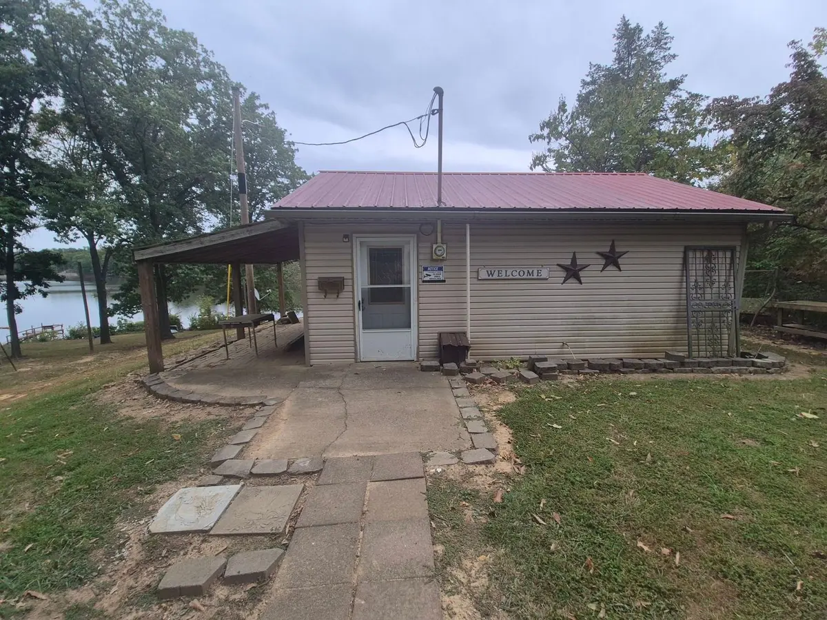 0000 Lakeview Road