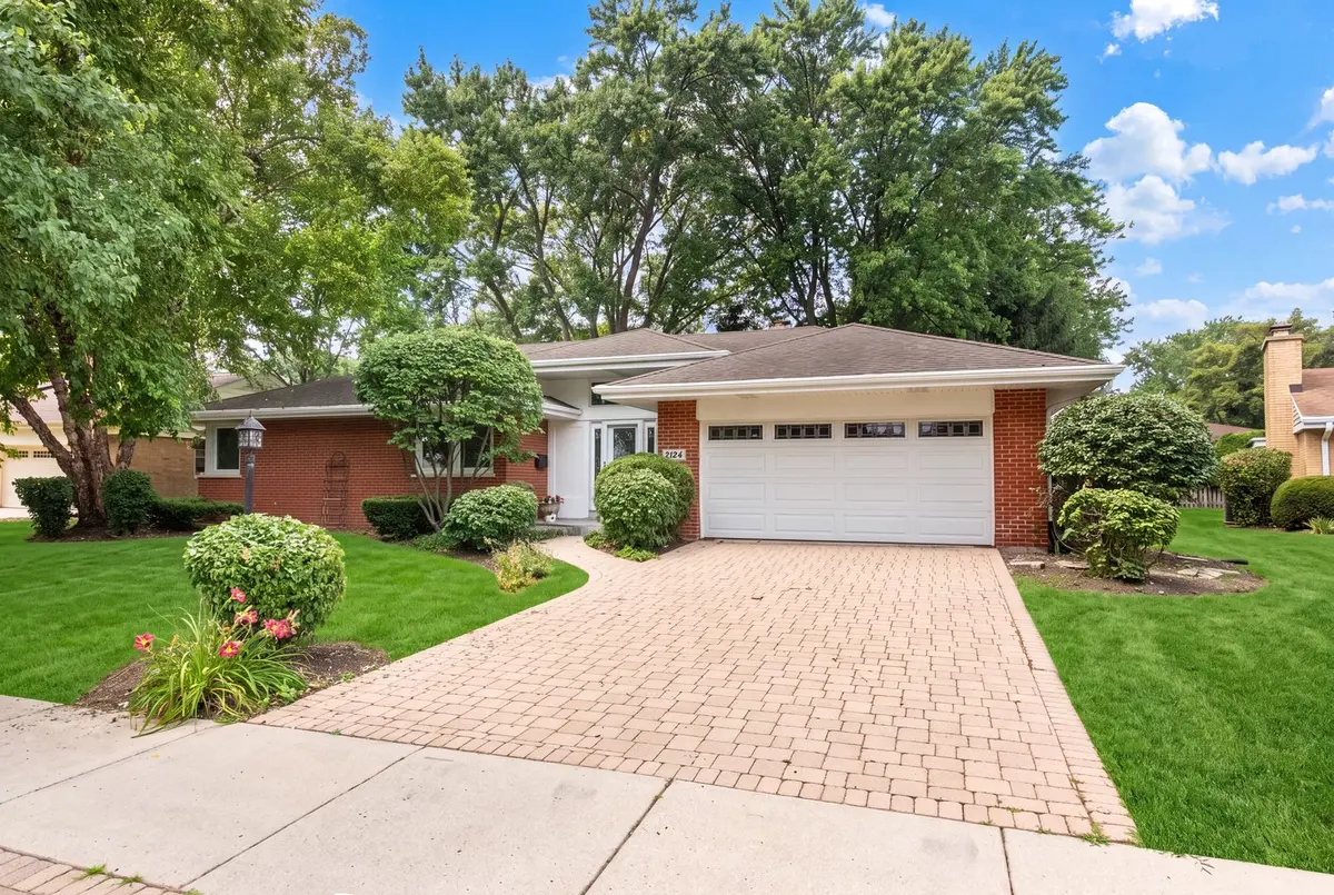 924 Brookline Lane