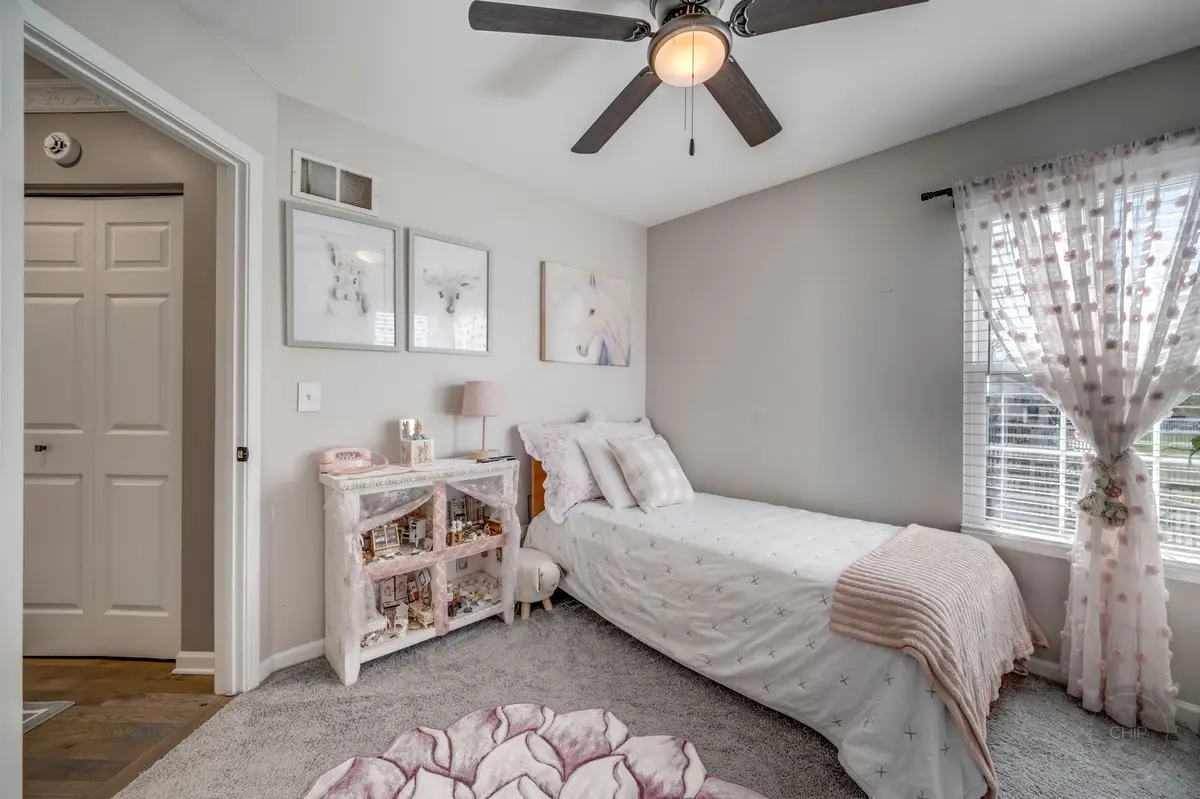2107 Ashbrook Court
