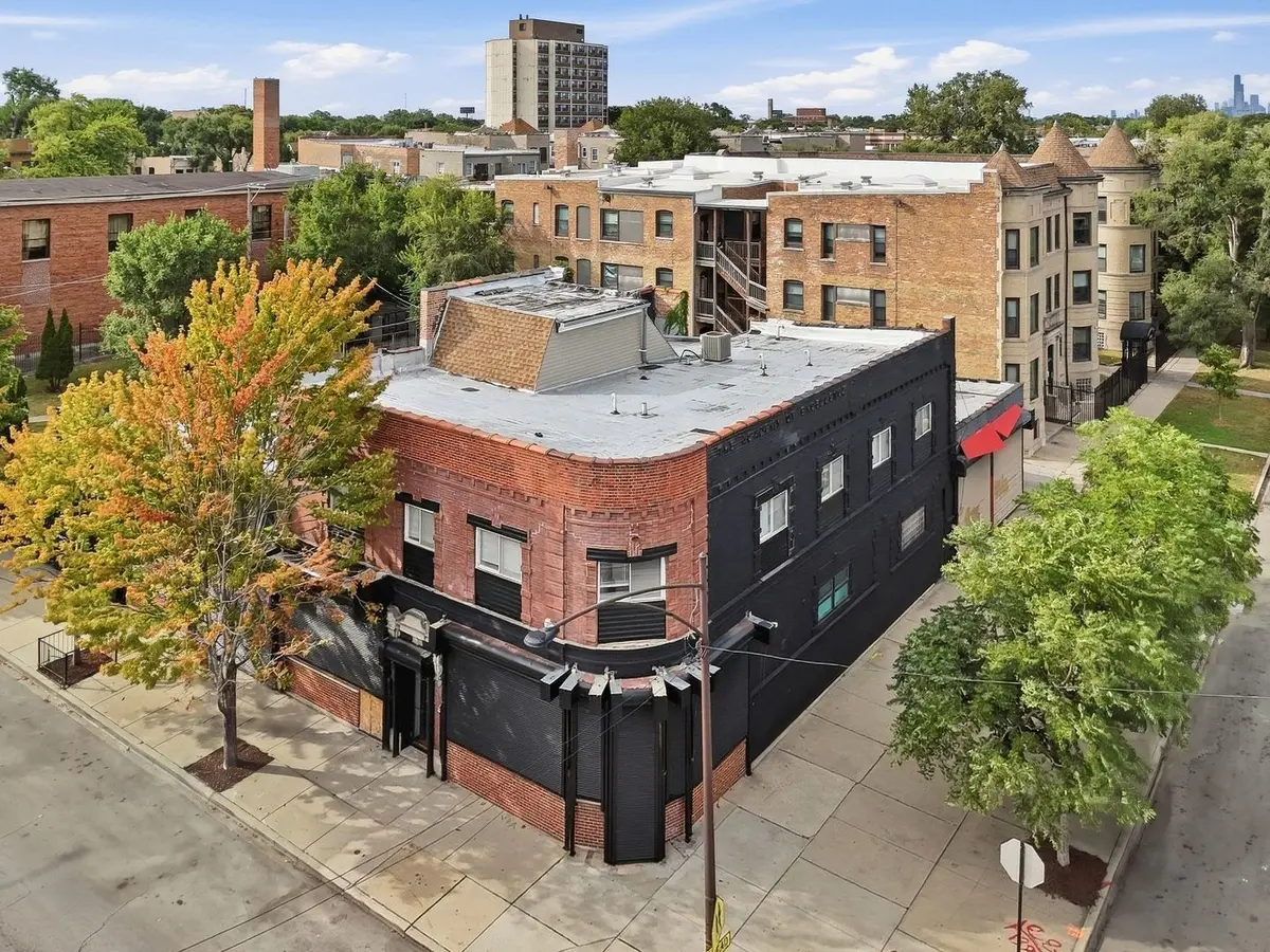 222 E 61st Street