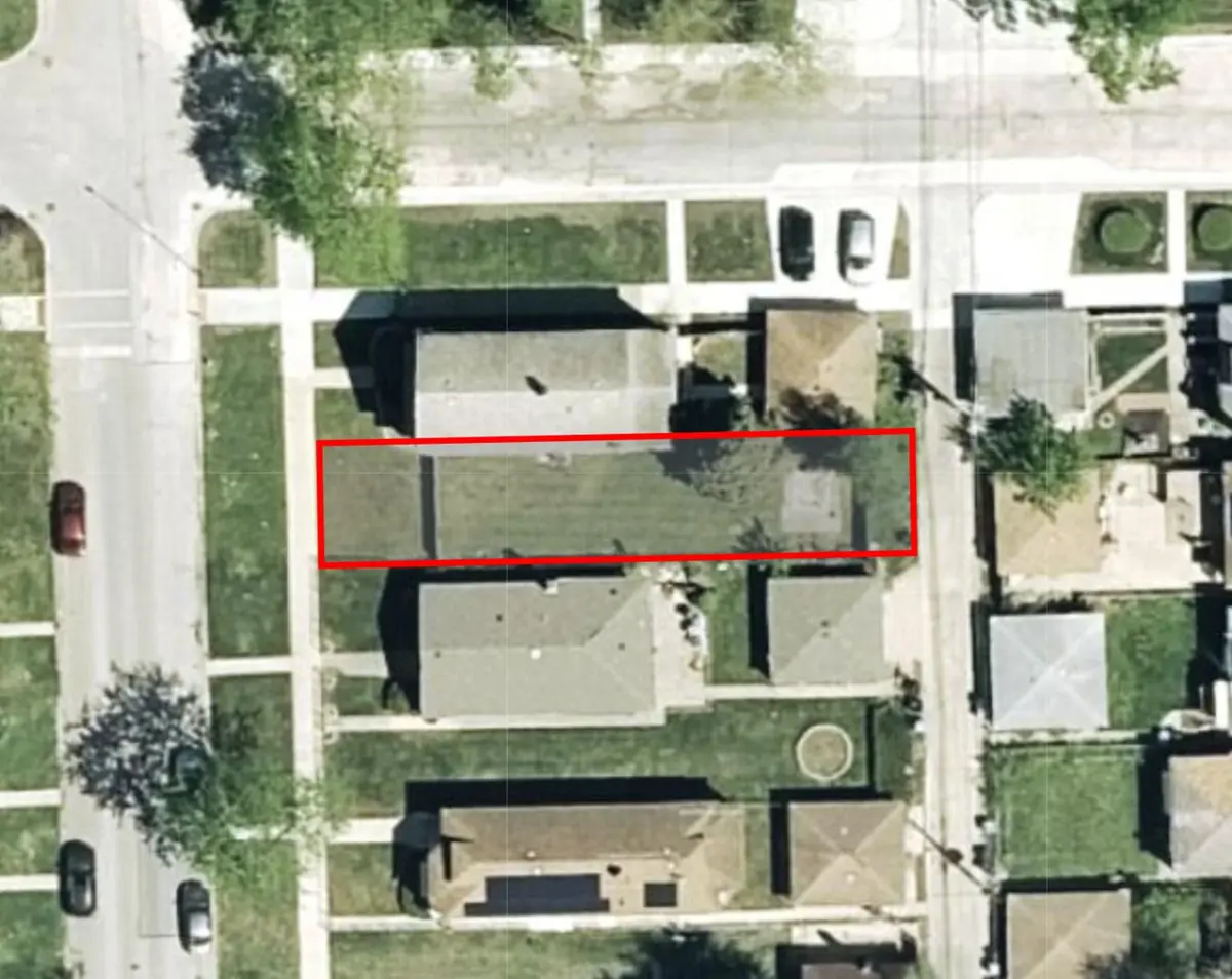 10203 S Aberdeen Street