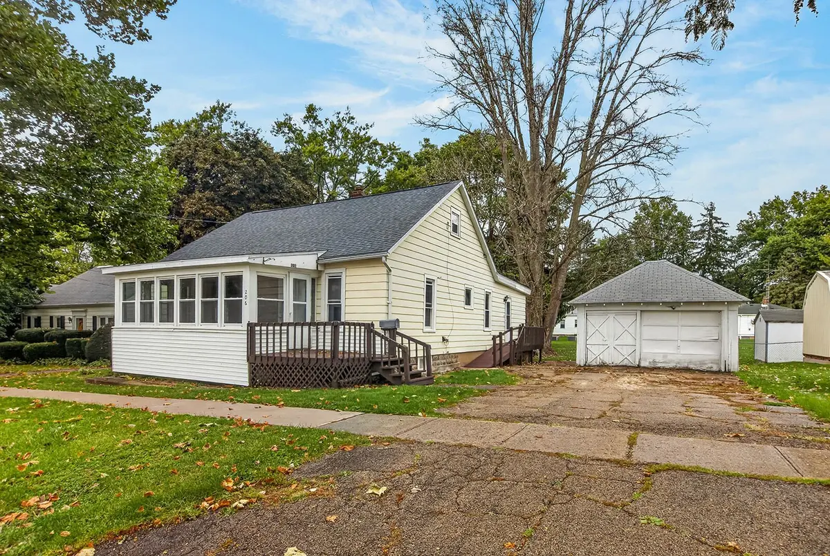 206 W Main Street