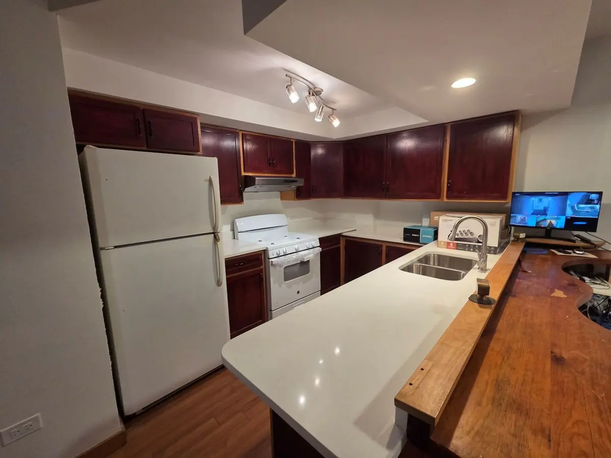 106 N 7th Street