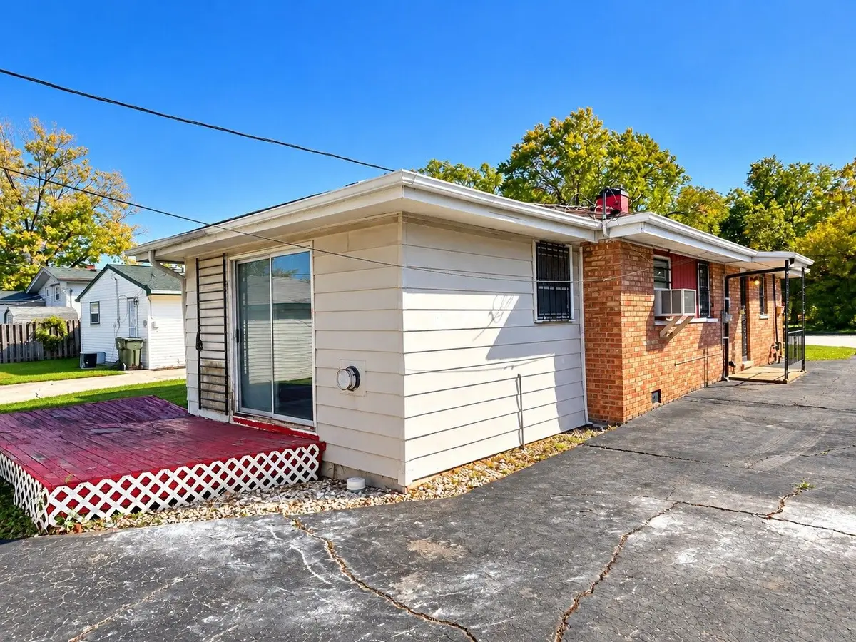 1848 W 167th Street