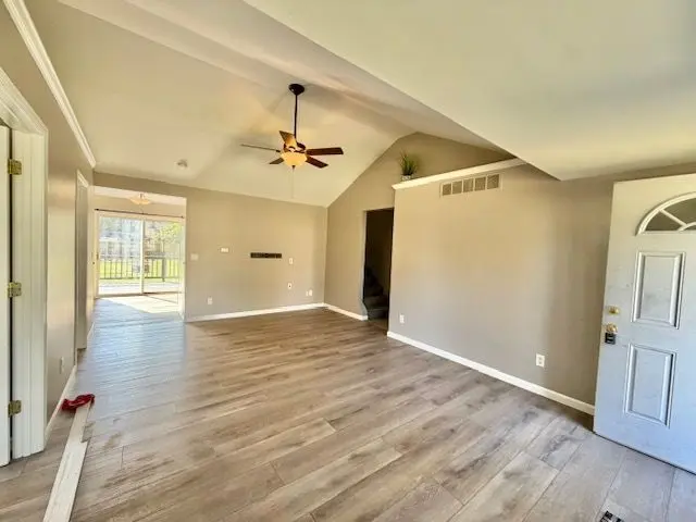 320 E Elm Street