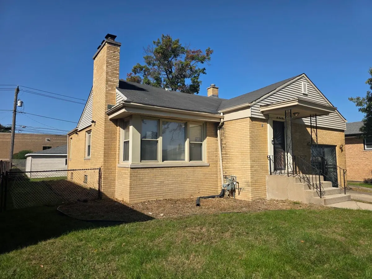 654 Yates Avenue