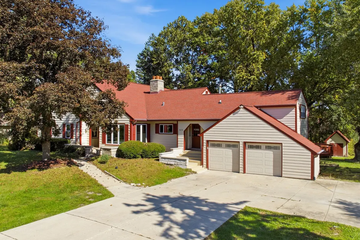 10S515 Glenn Drive