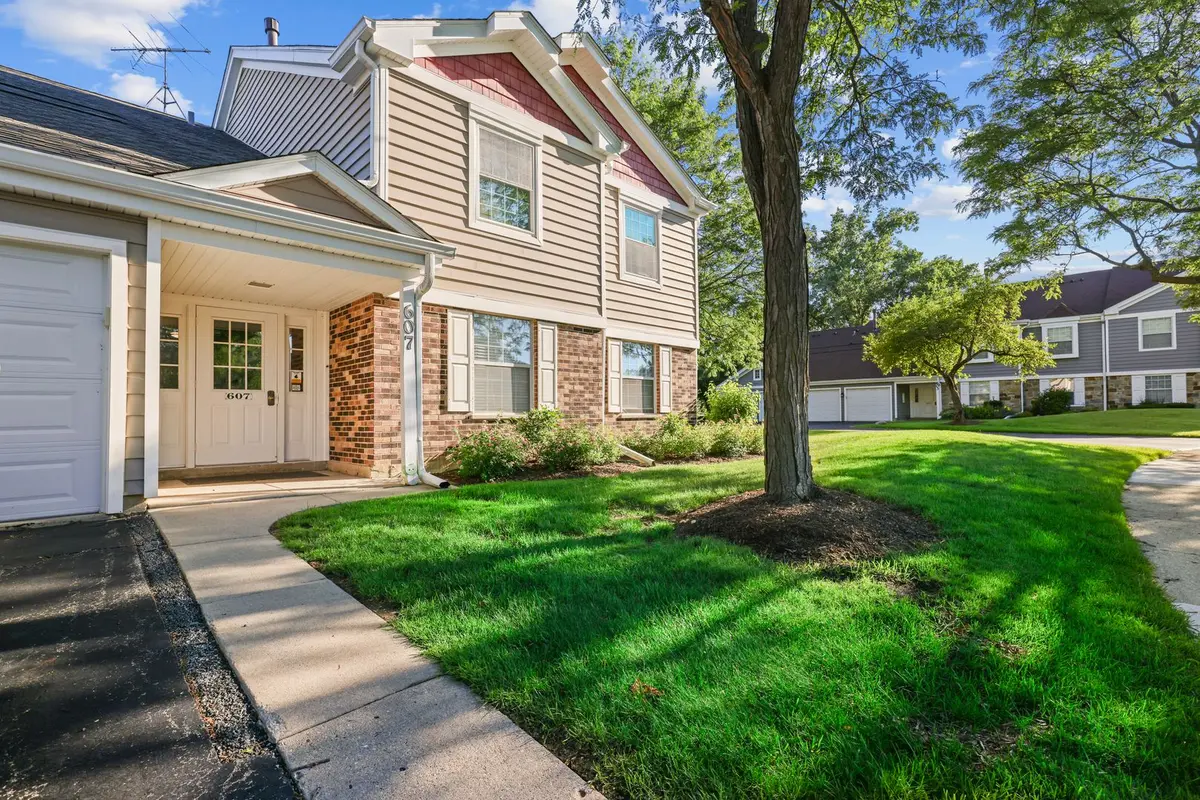 607 Eastview Court