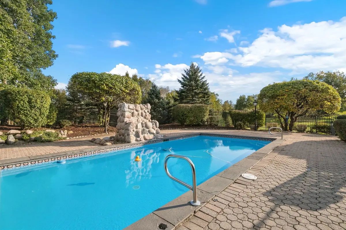 6548 Stockbridge Lane