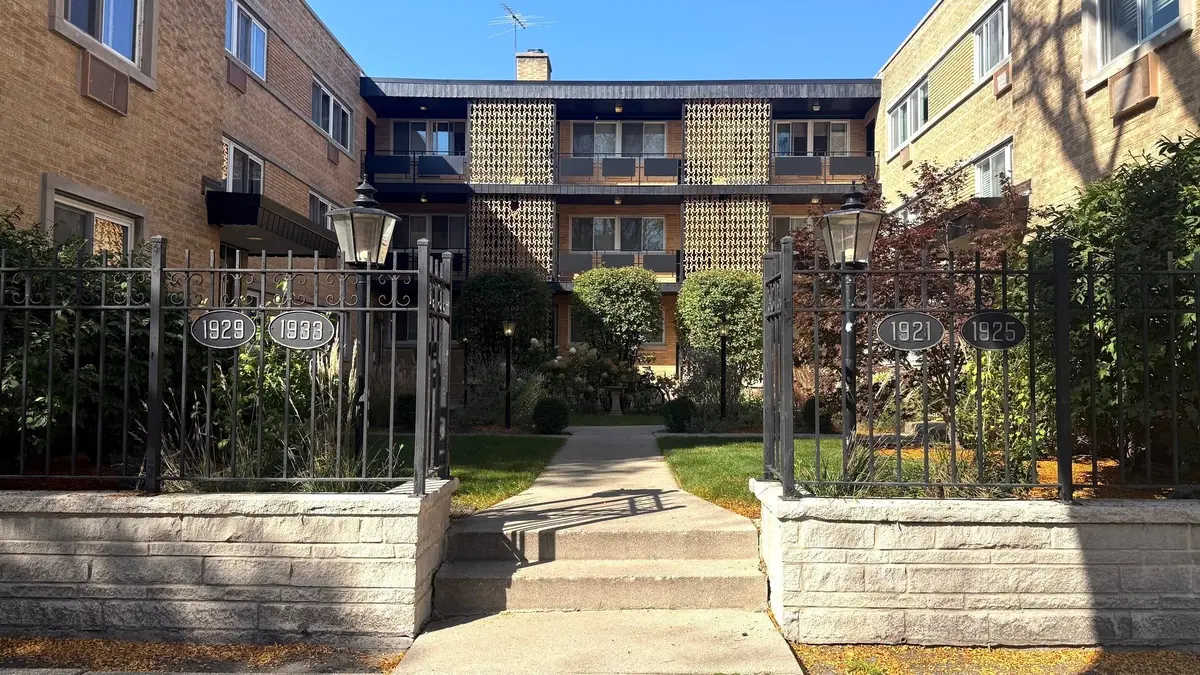1925 Harrison Street