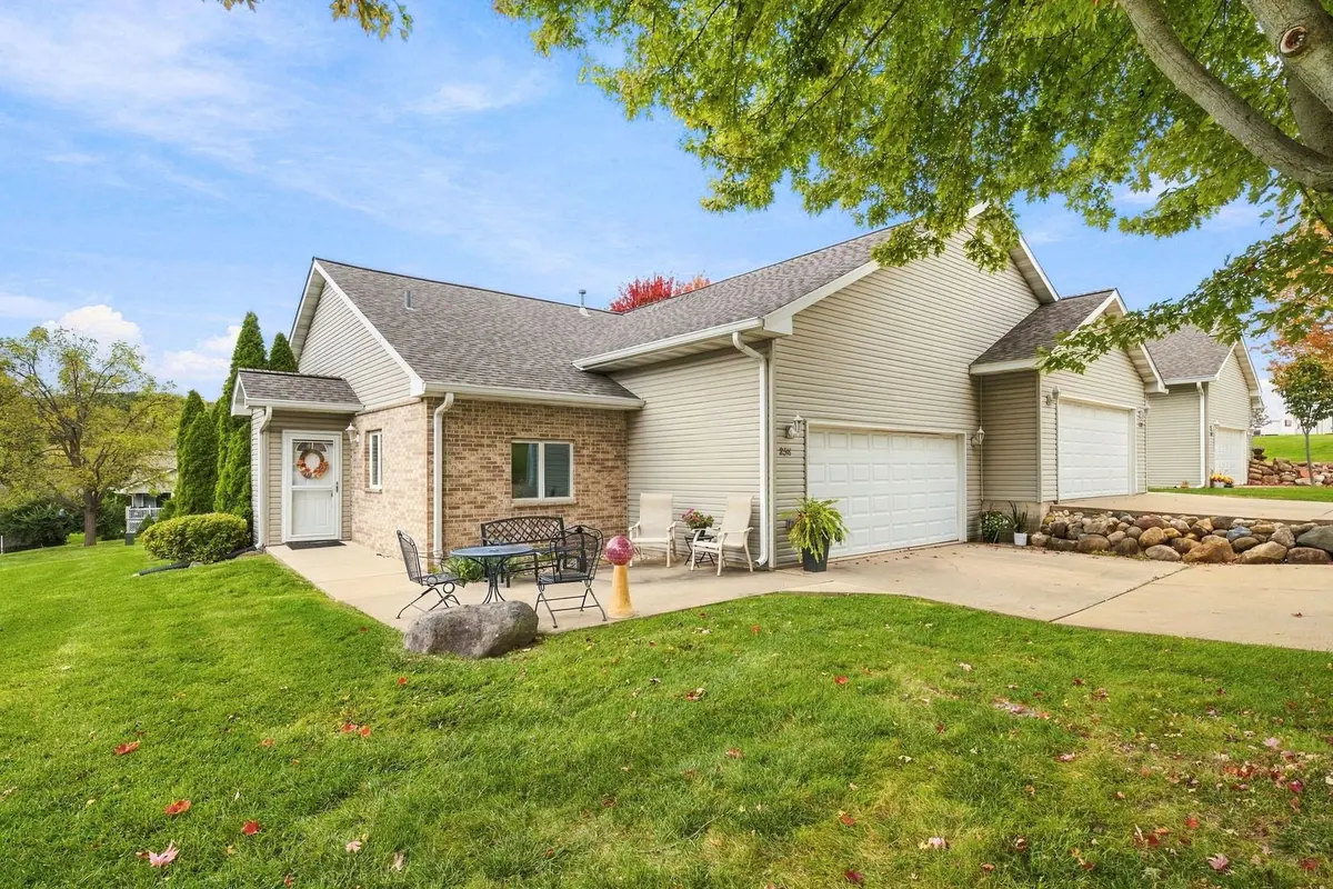 2518 Reynolds Manor Drive