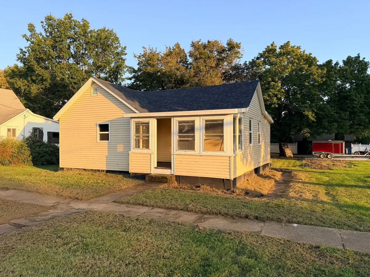 105 N North Street